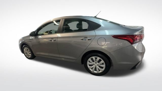 Used 2022 Hyundai Accent SE FWD image 7