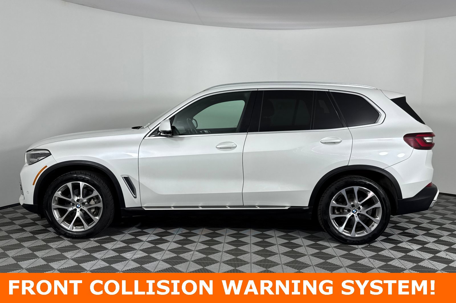 Used 2022 BMW X5 xDrive40i w/ Premium Package image 7