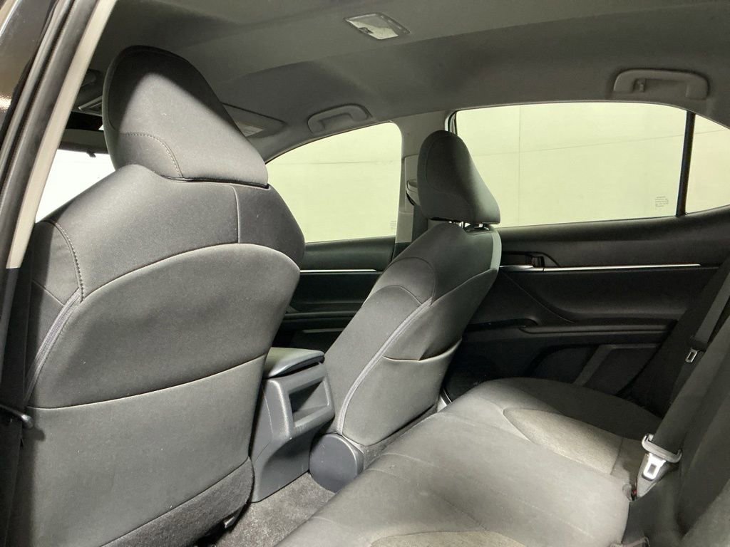 Used 2019 Toyota Camry LE FWD image 24