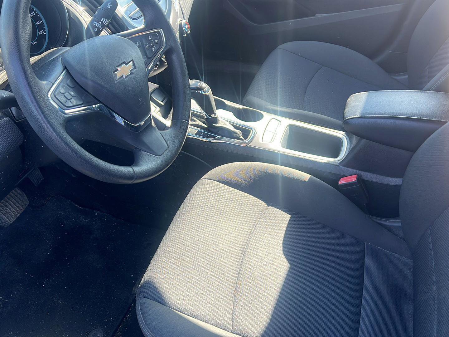 Used 2017 Chevrolet Cruze LT image 16