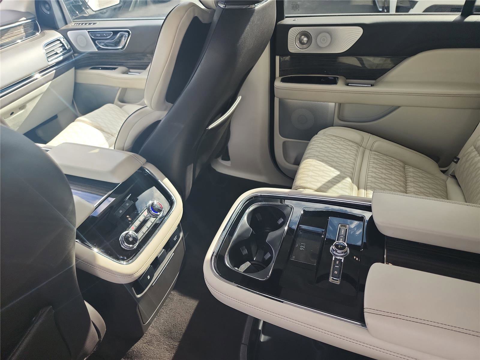 Used 2019 Lincoln Navigator L Black Label image 18