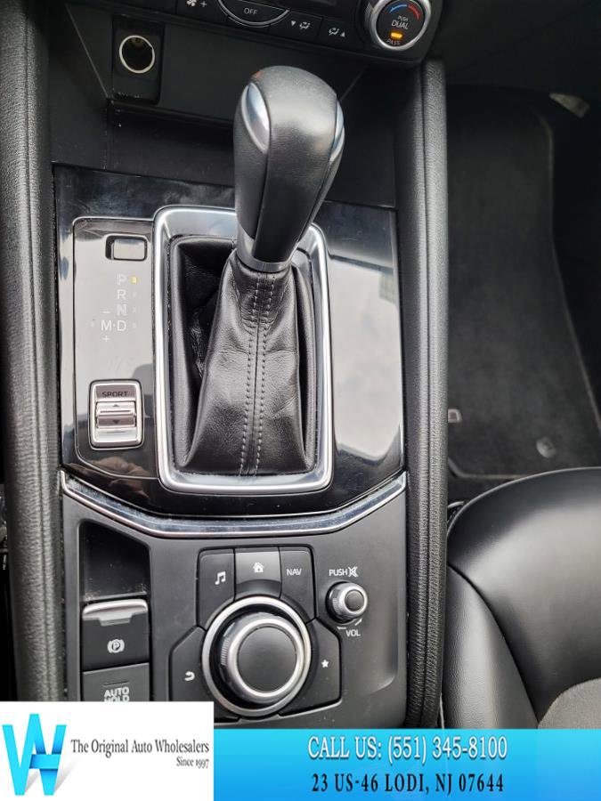 Used 2018 MAZDA CX-5 Touring w/ Preferred Equipment Package image 22