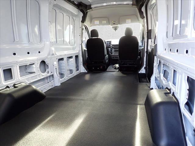 New 2026 Ford Transit 250 148 Medium Roof Extended AWD image 9
