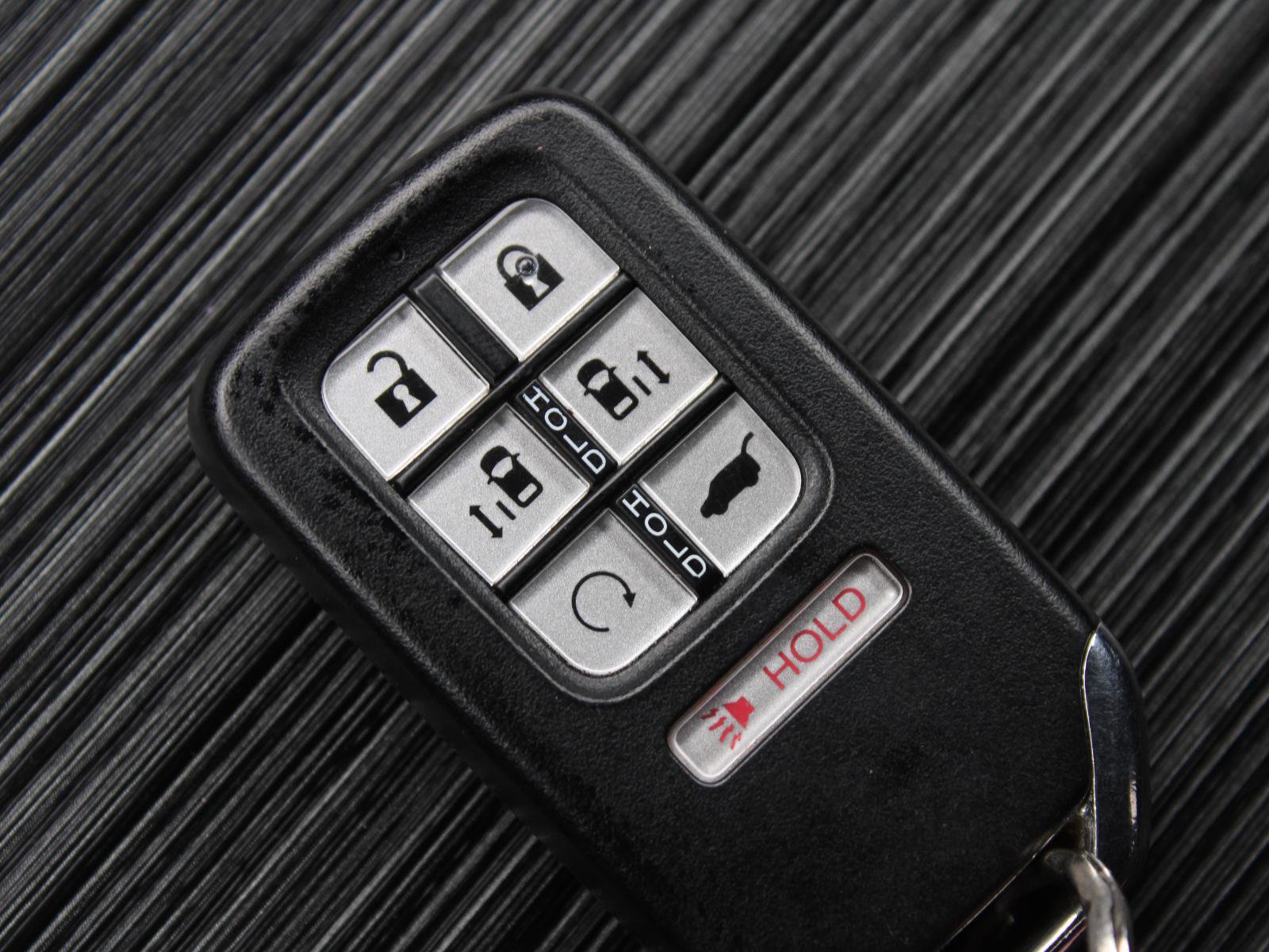 Used 2024 Honda Odyssey EX-L image 16