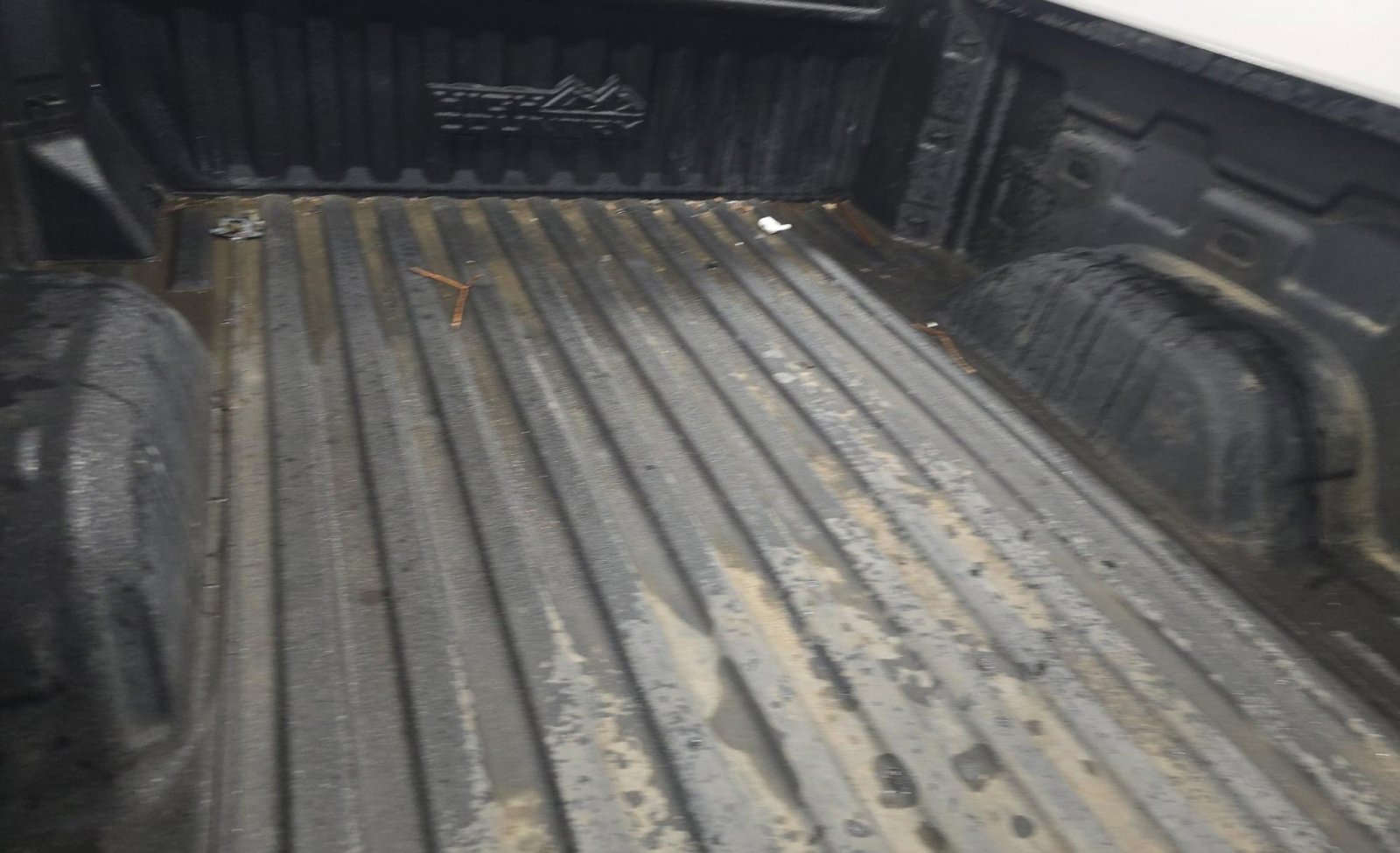 Used 2019 Chevrolet Silverado 1500 High Country w/ Technology Package AWD/4WD image 17