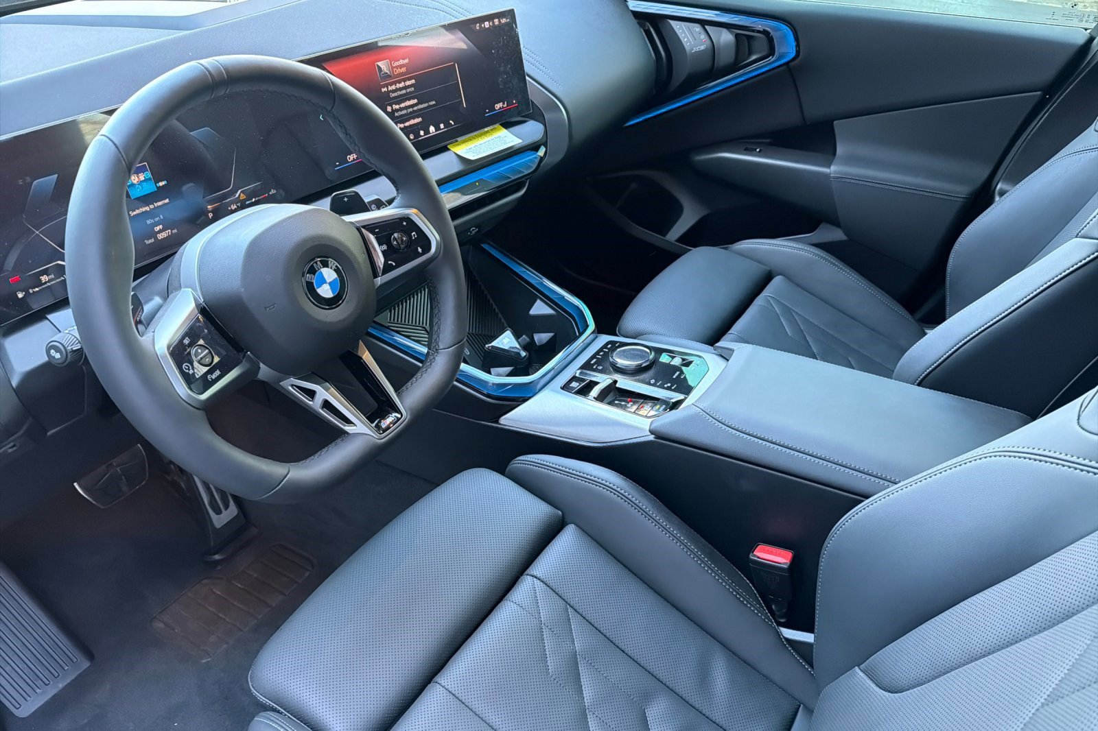 Used 2025 BMW X3 xDrive30i w/ M Sport Package image 11