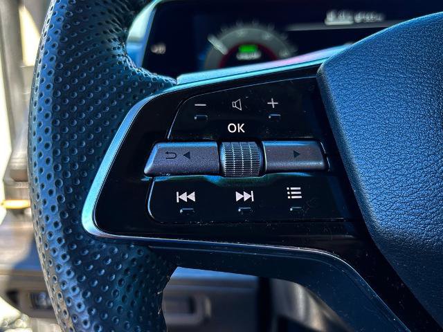 Certified 2024 Nissan Ariya FWD image 19