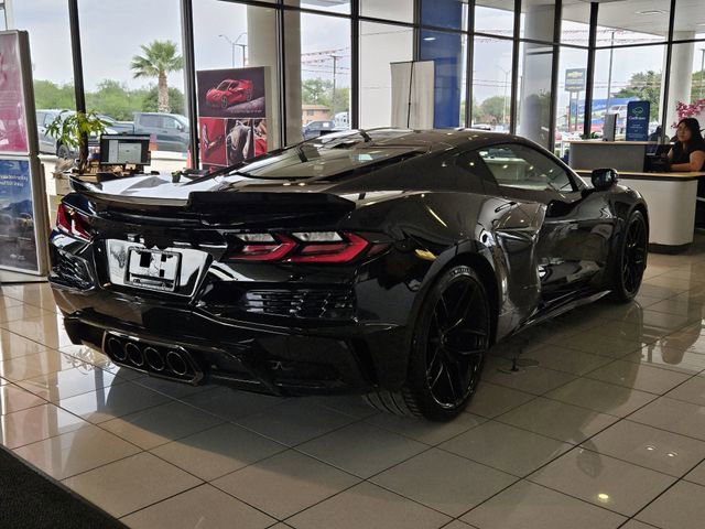 New 2026 Chevrolet Corvette Z06 w/ Stealth Interior Trim Package RWD image 4