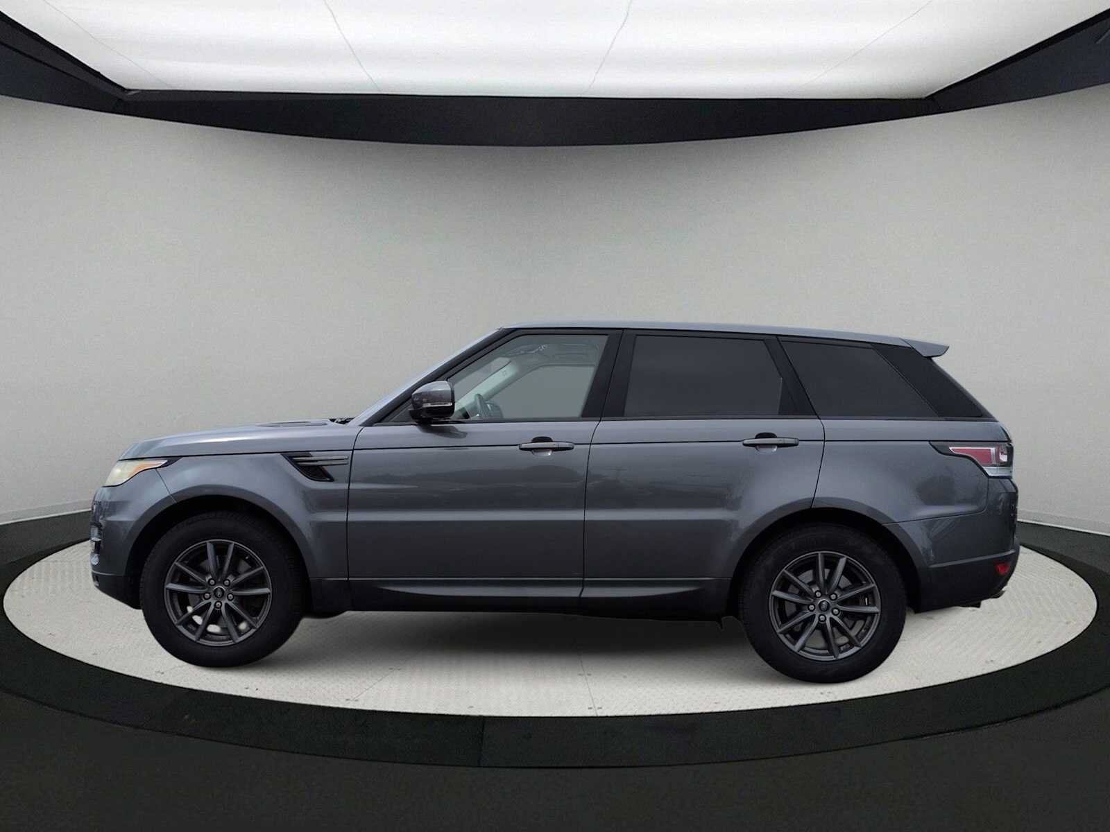 Used 2016 Land Rover Range Rover Sport SE AWD/4WD image 5