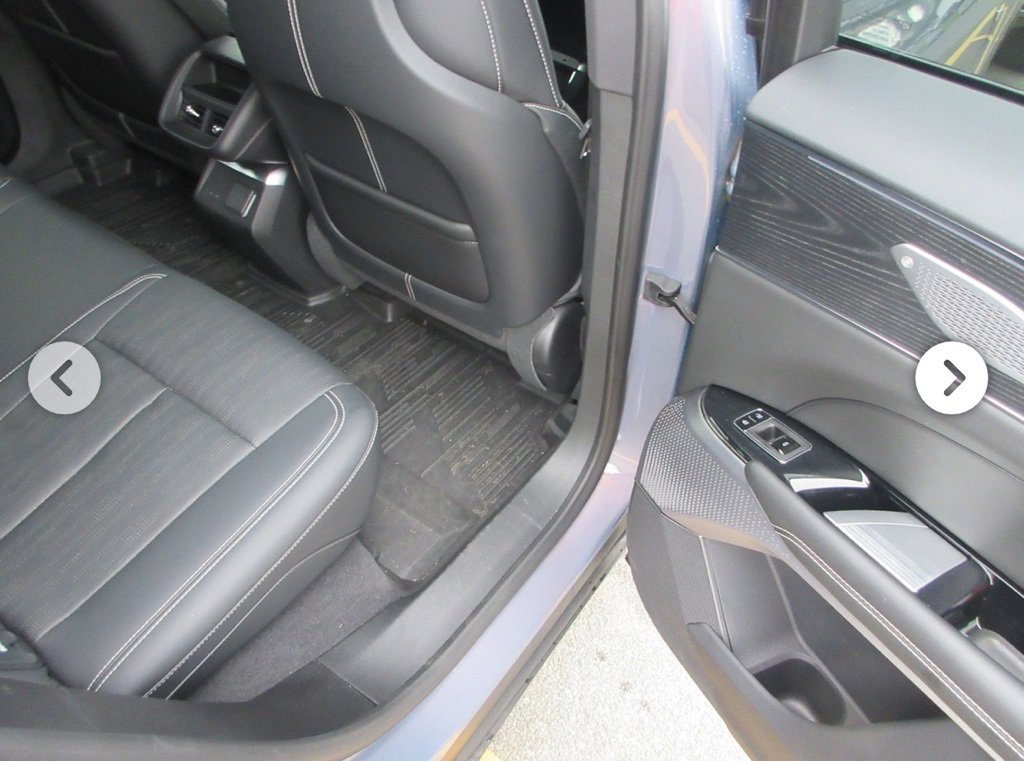 Used 2024 Cadillac Lyriq Luxury w/ LPO, Floor Liner Package image 14