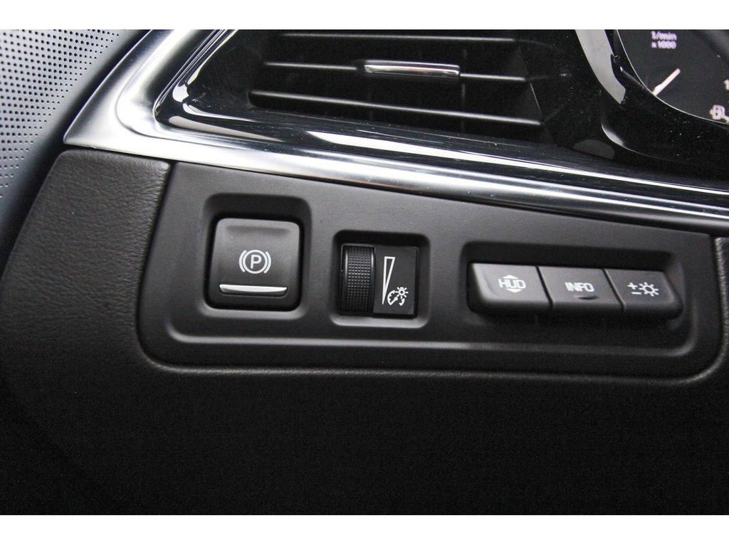 New 2026 Cadillac XT5 Premium Luxury image 14