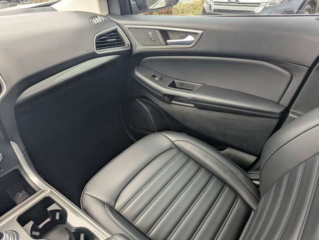 Used 2023 Ford Edge SEL w/ Convenience Package image 19