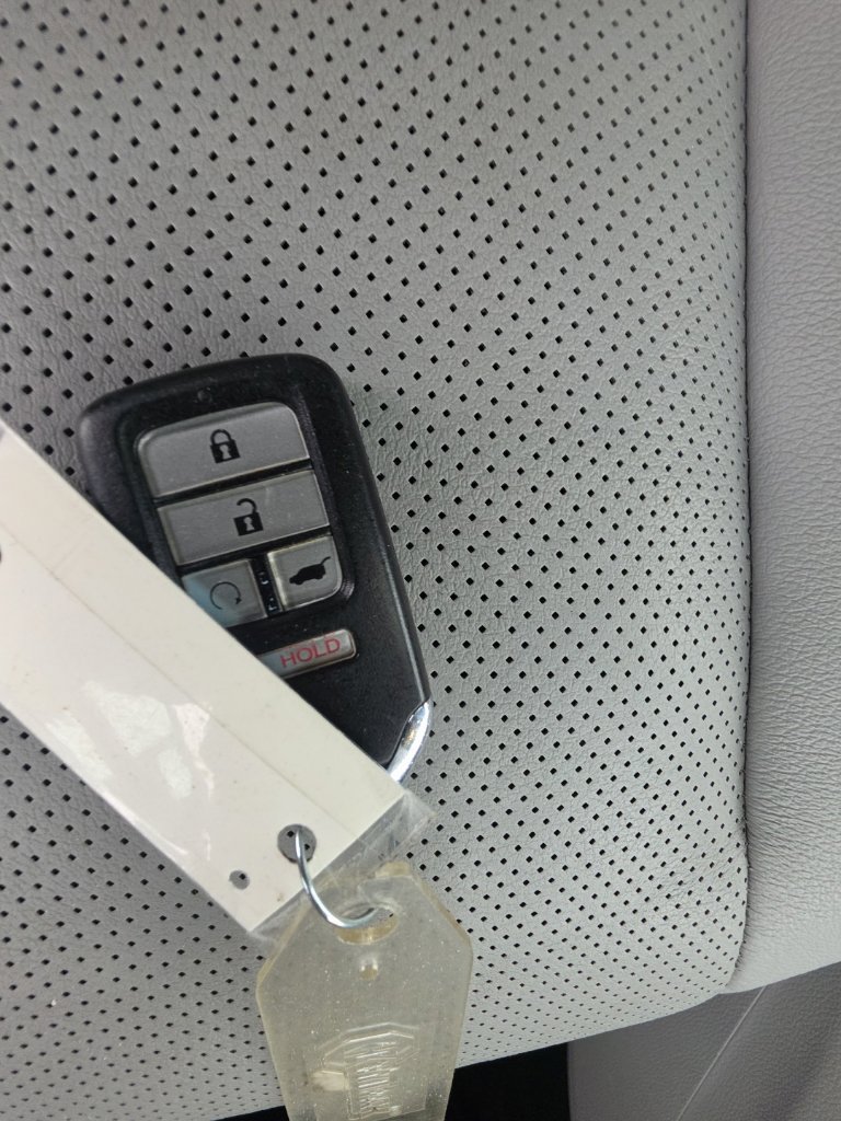 Used 2016 Honda Pilot Elite image 35