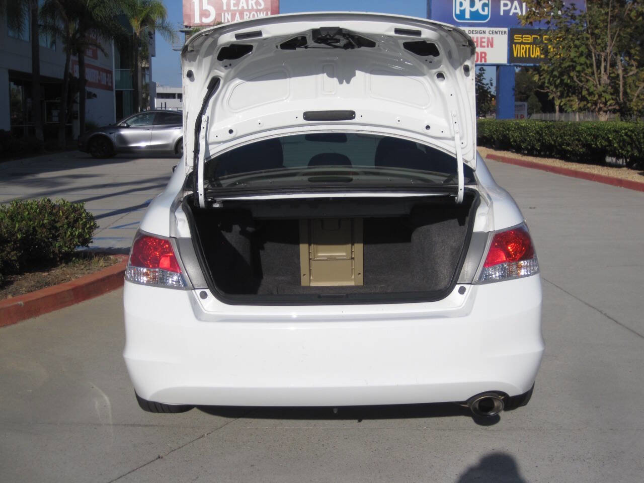 Used 2011 Honda Accord LX image 14