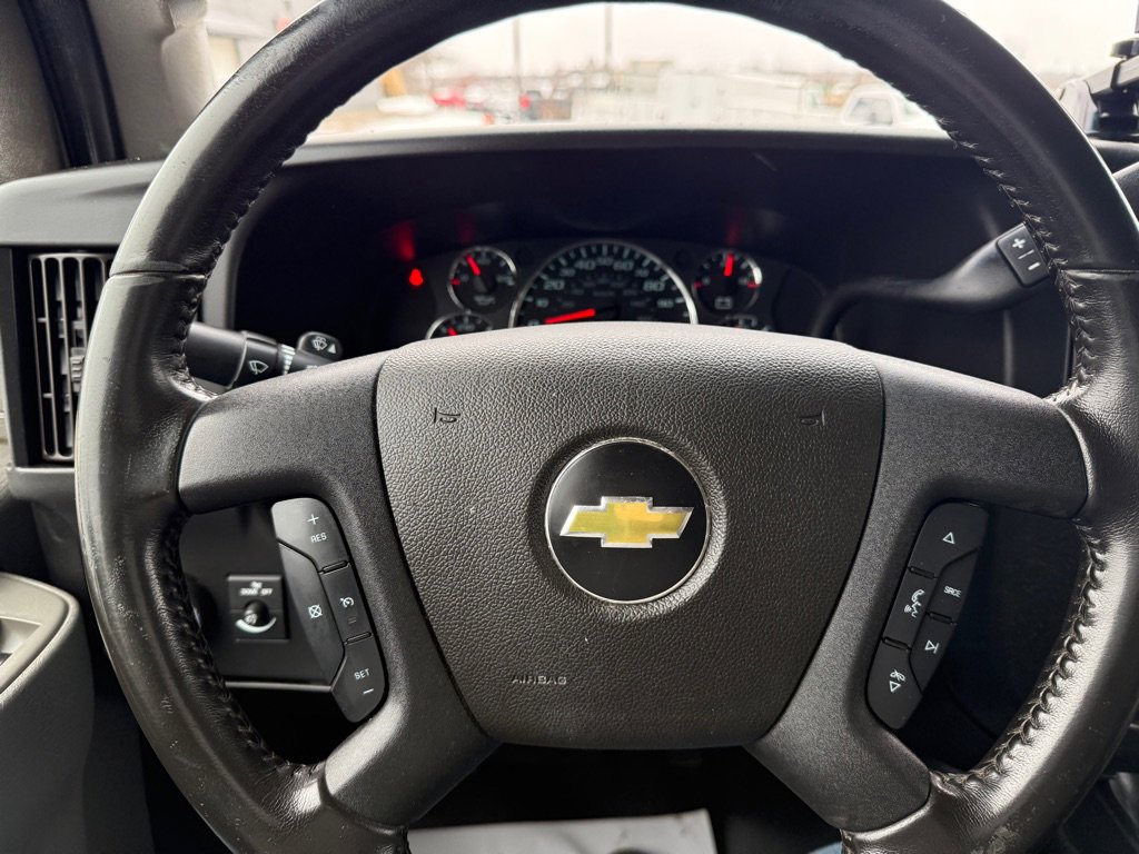 Used 2021 Chevrolet Express 2500 w/ Driver Convenience Package image 23