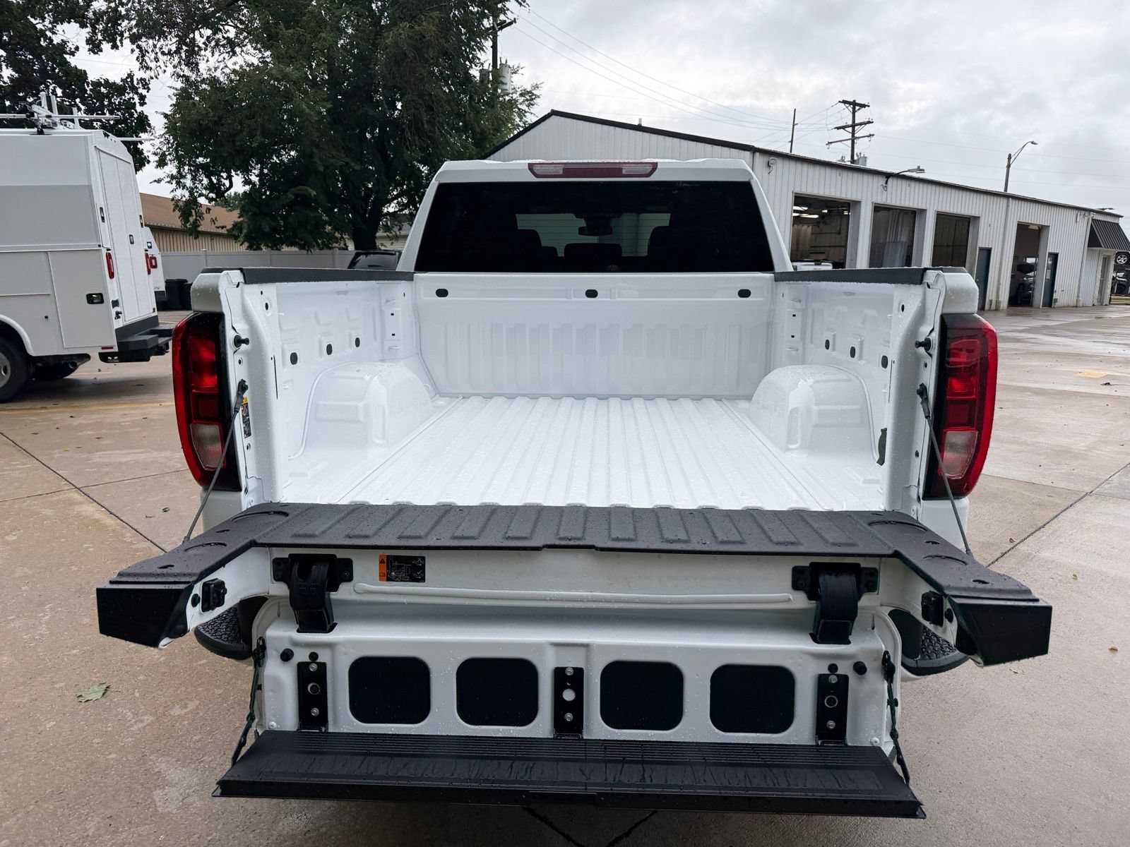New 2026 GMC Sierra 1500 Elevation AWD/4WD image 12
