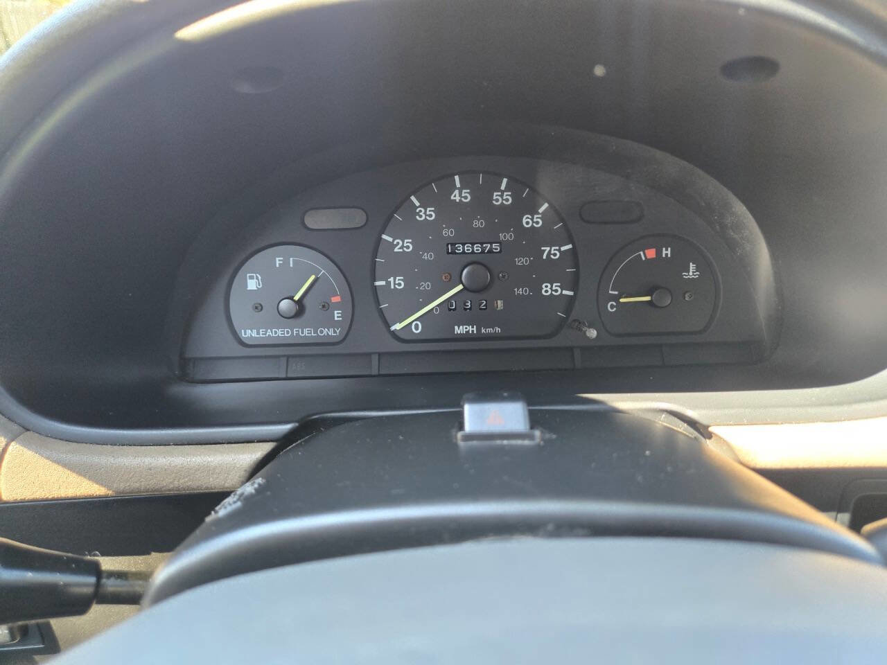 Used 1995 Geo Metro LSi image 25