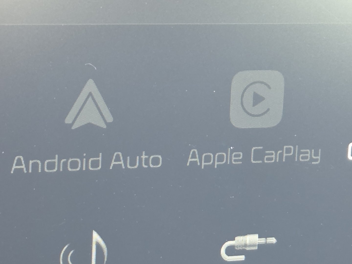 Used 2019 Kia Rio S FWD image 3