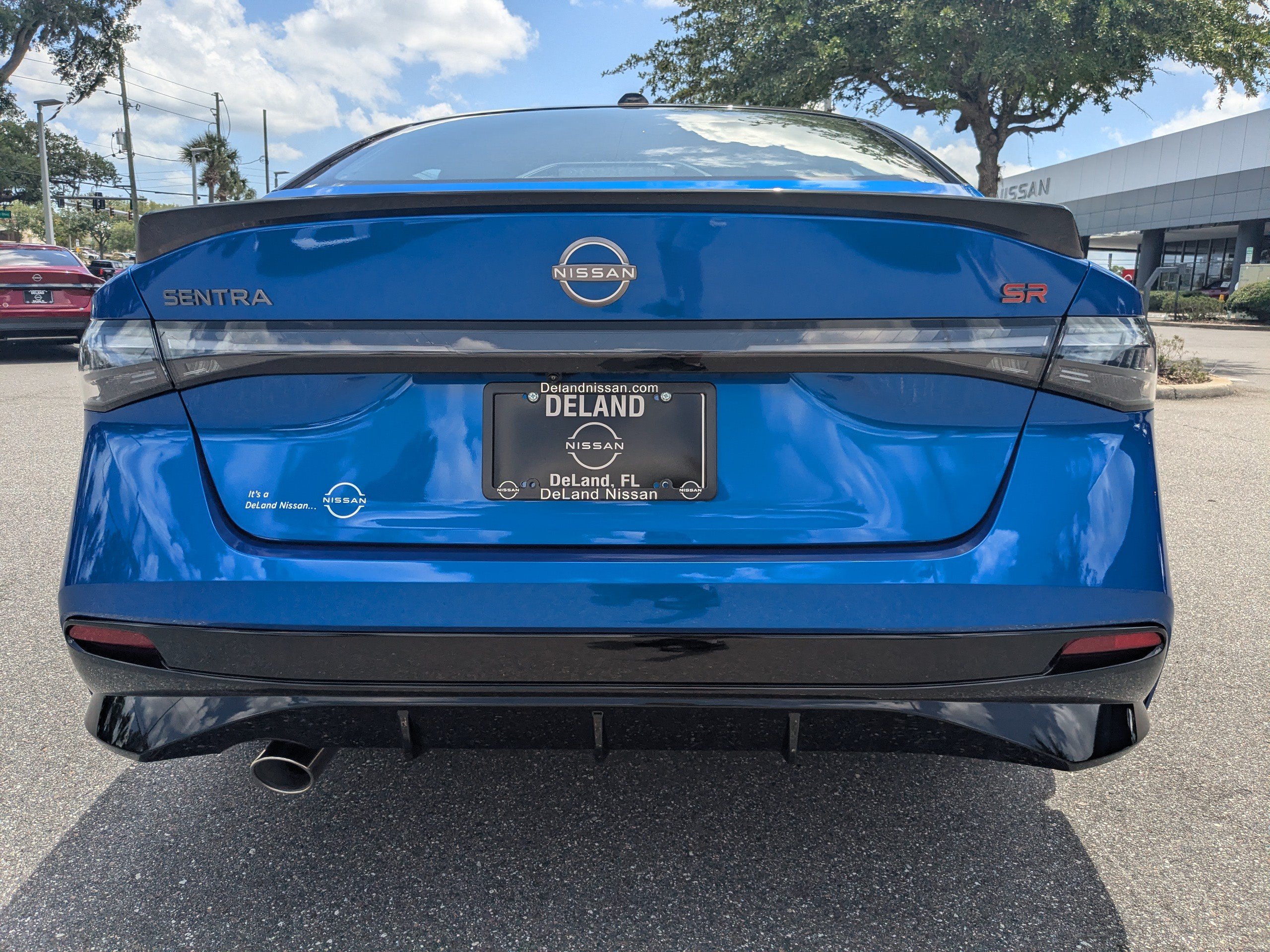 New 2026 Nissan Sentra SR w/ Floor Mat Package FWD image 5