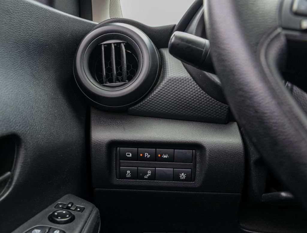 Used 2024 Nissan Kicks S FWD image 31