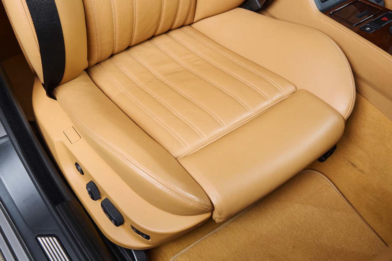 Used 2003 BMW M5 RWD image 49