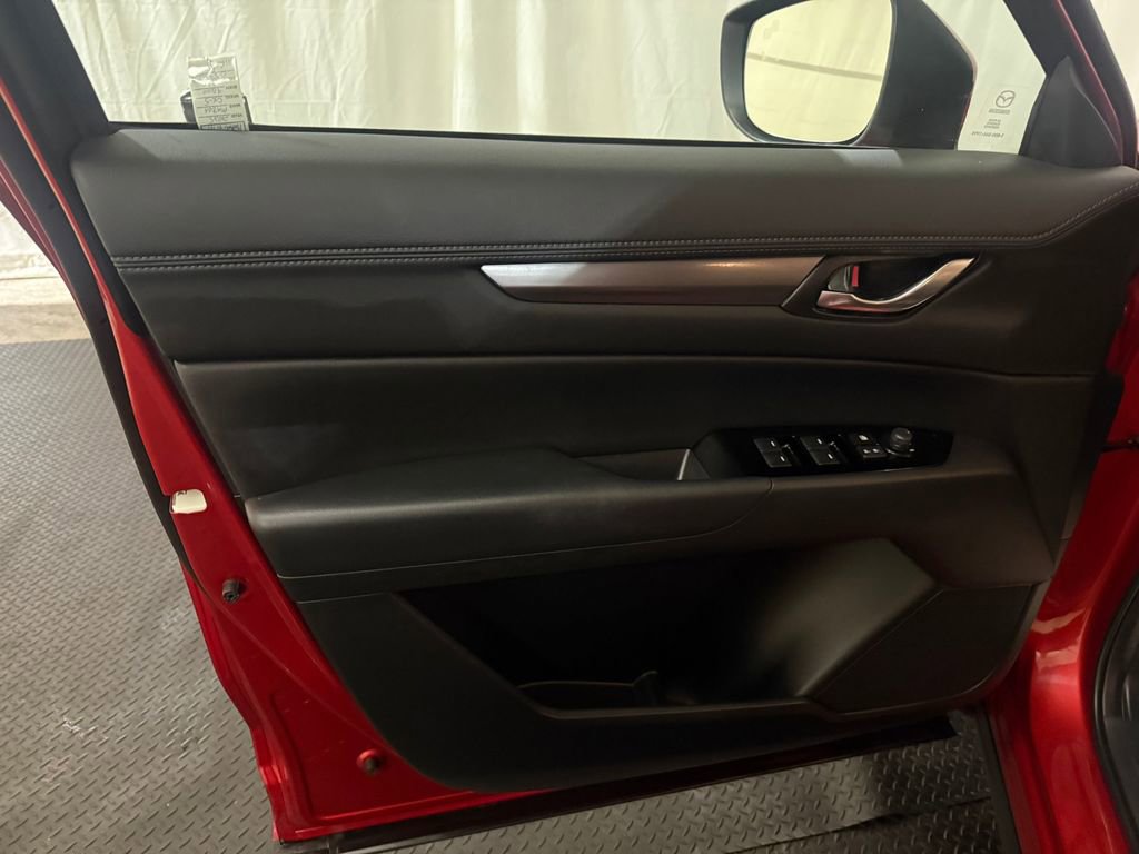 Used 2025 MAZDA CX-5 AWD 2.5 S w/ Preferred Package image 24