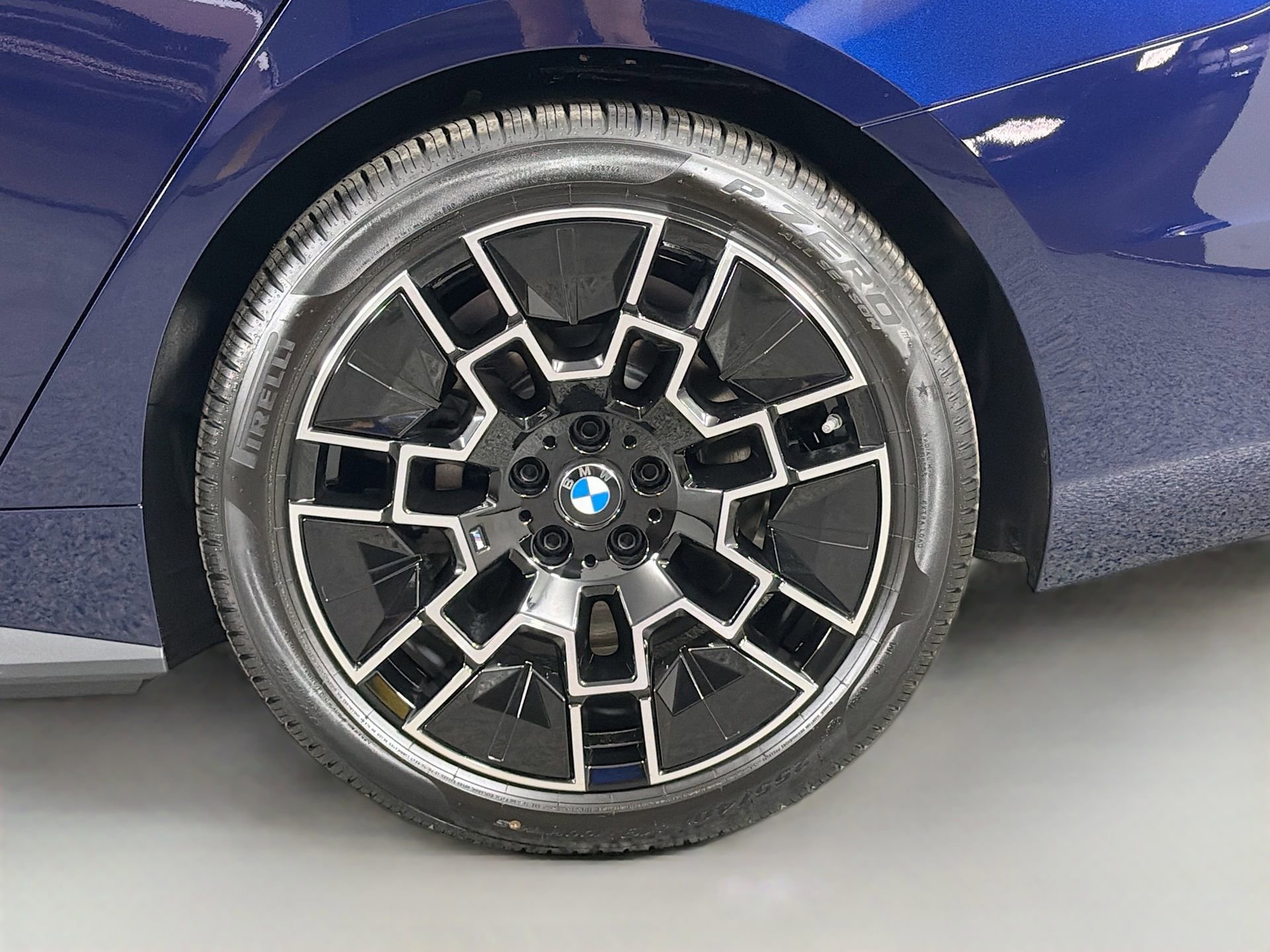 New 2026 BMW i4 xDrive40i w/ M Sport Package AWD/4WD image 30