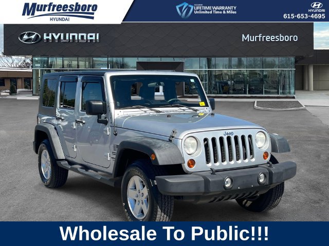 Used 2010 Jeep Wrangler Unlimited Sport AWD/4WD image 3