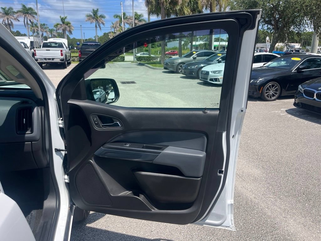 Used 2018 Chevrolet Colorado Z71 AWD/4WD image 18