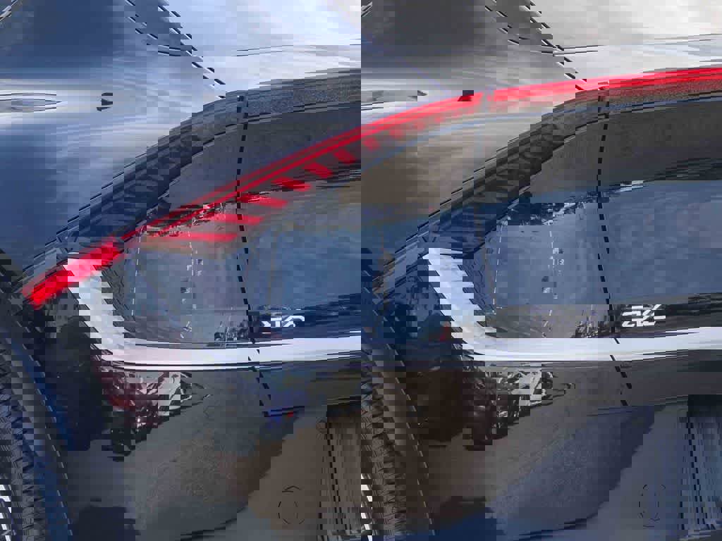 Used 2024 Kia EV6 Light image 7