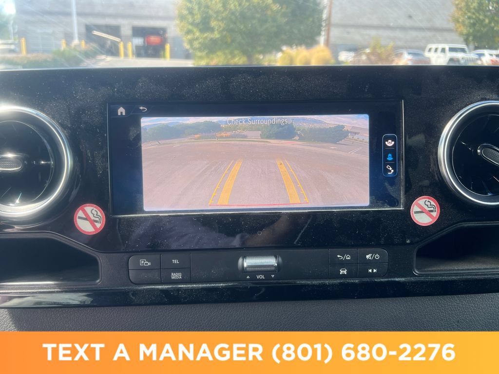 Used 2025 Mercedes-Benz Sprinter 2500 image 31