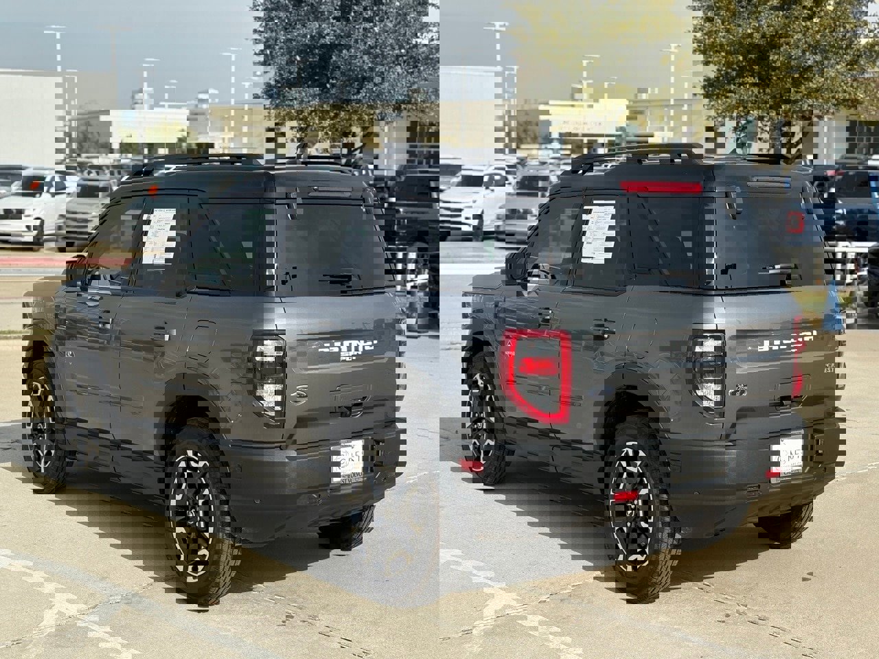 Used 2023 Ford Bronco Sport Outer Banks w/ Tech Package image 6