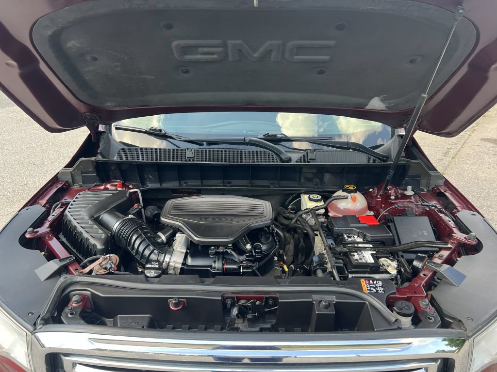 Used 2018 GMC Acadia SLE w/ Driver Alert Package I FWD image 21