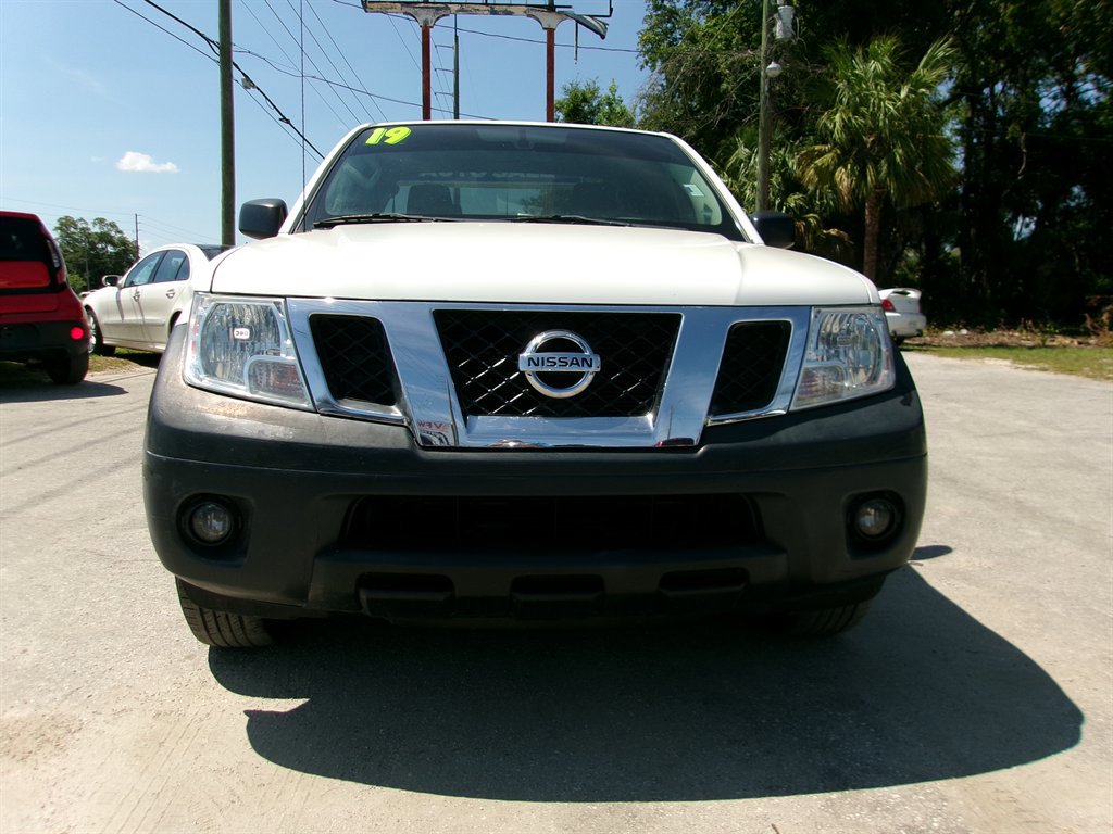 Used 2019 Nissan Frontier S RWD image 4