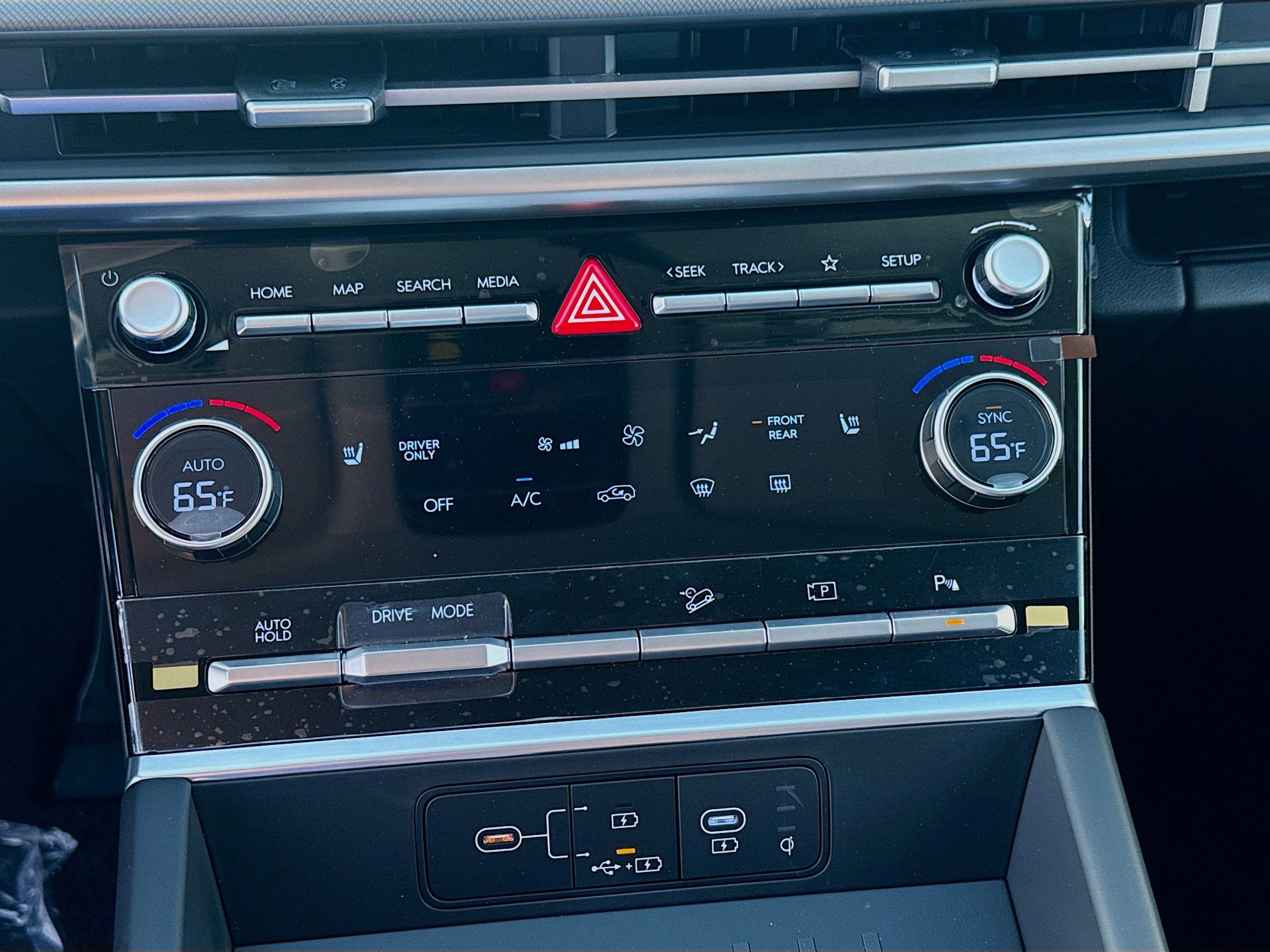 New 2026 Hyundai Santa Fe SEL image 12