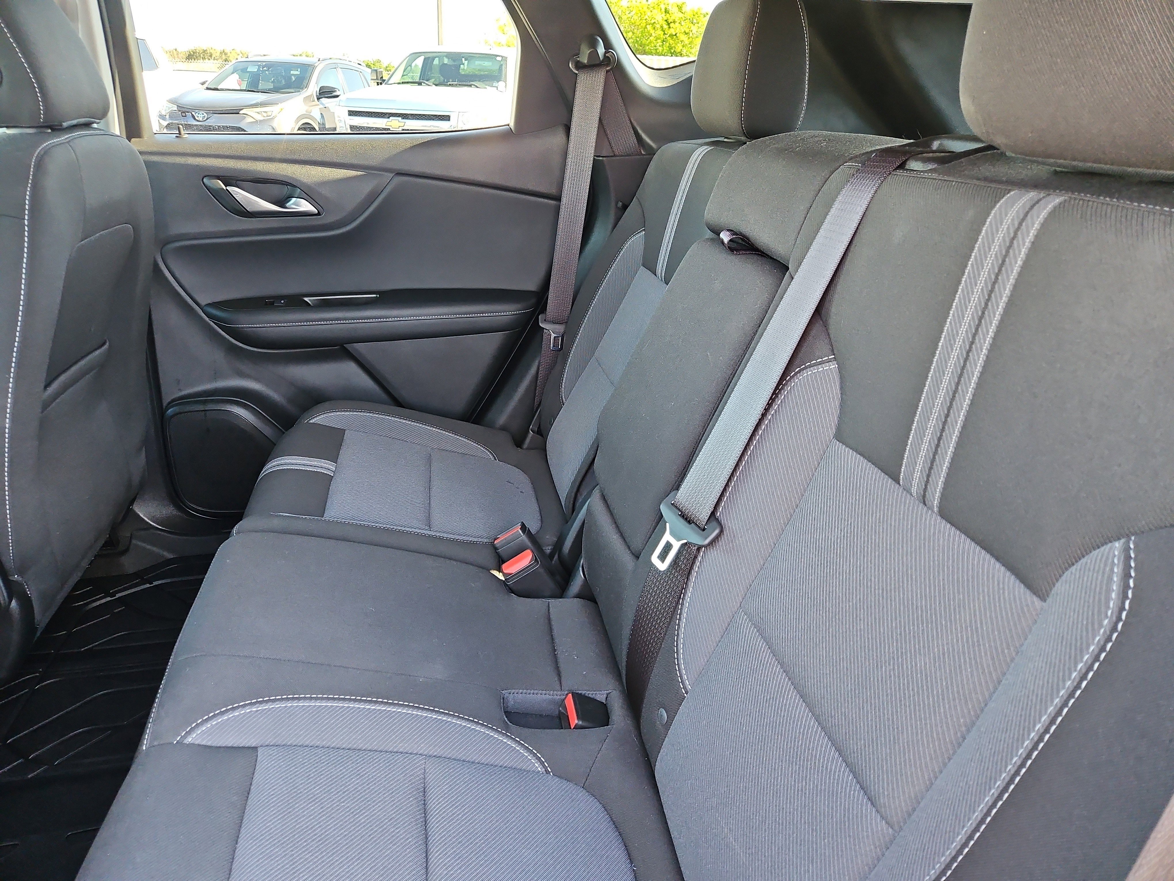 Used 2024 Chevrolet Blazer LT w/ Convenience Package FWD image 12