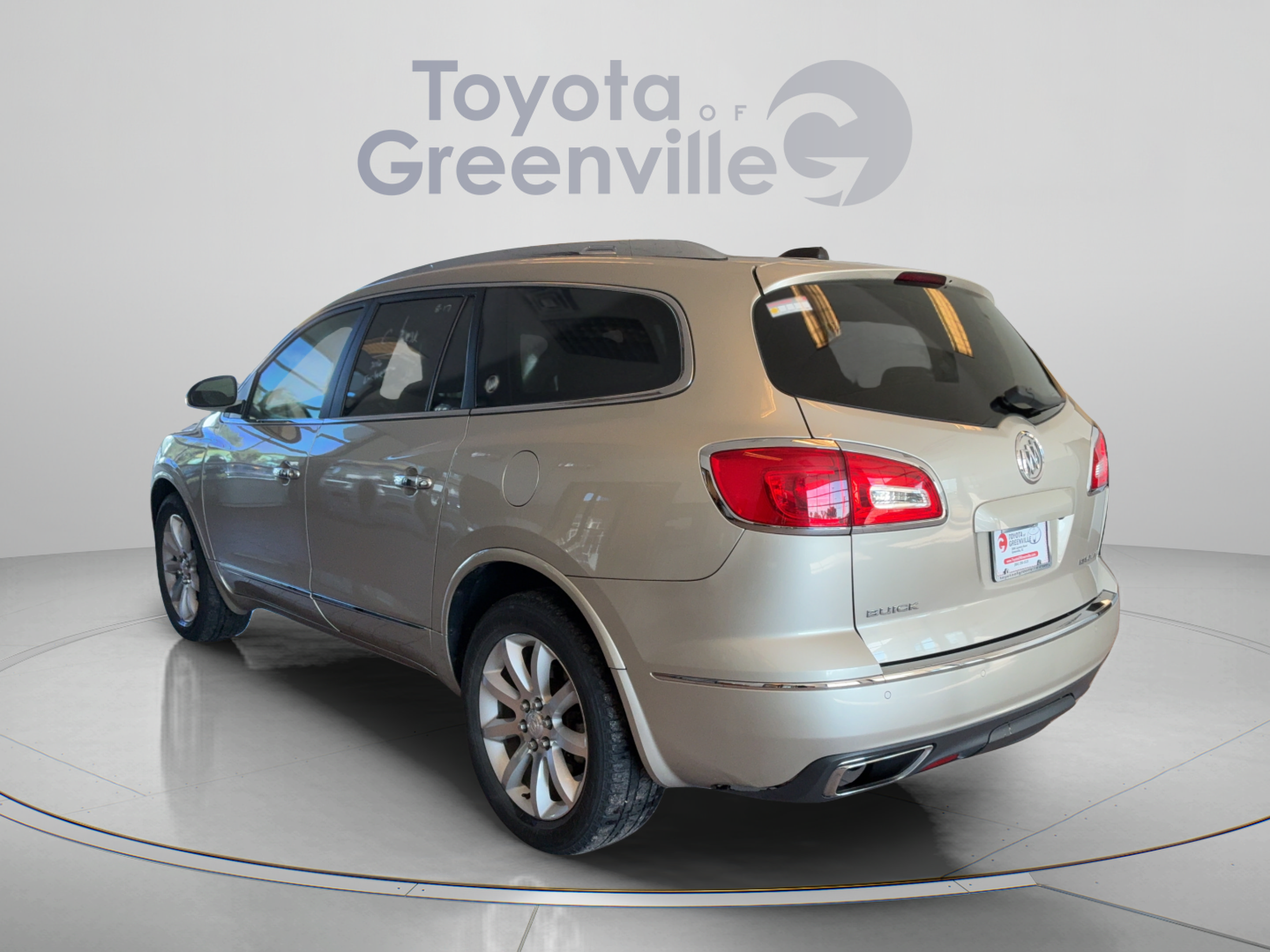 Used 2016 Buick Enclave Premium w/ Experience Buick Package FWD image 4