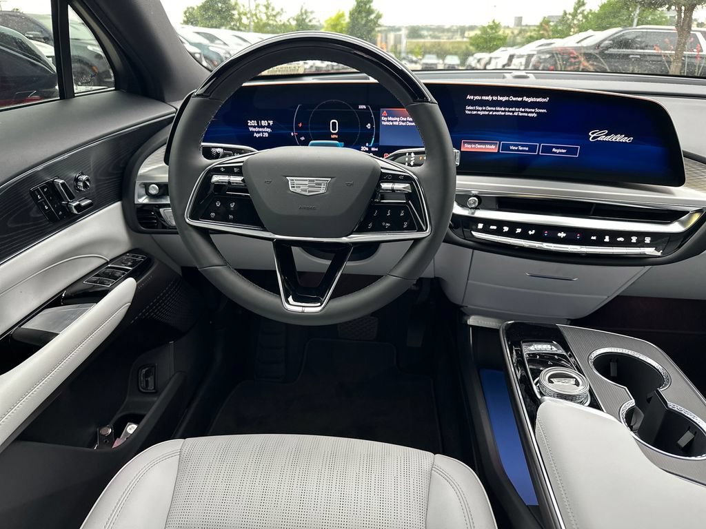New 2026 Cadillac Lyriq Luxury RWD image 31