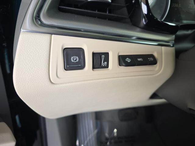 New 2026 Cadillac XT5 Premium Luxury w/ Driver Assist Package image 27