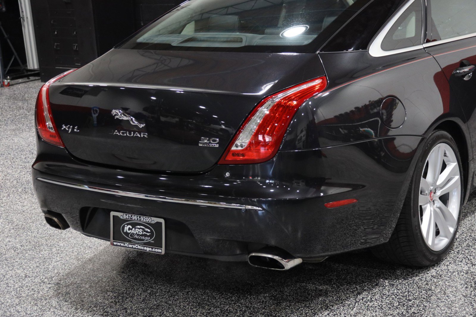 Used 2014 Jaguar XJ L Portfolio image 29