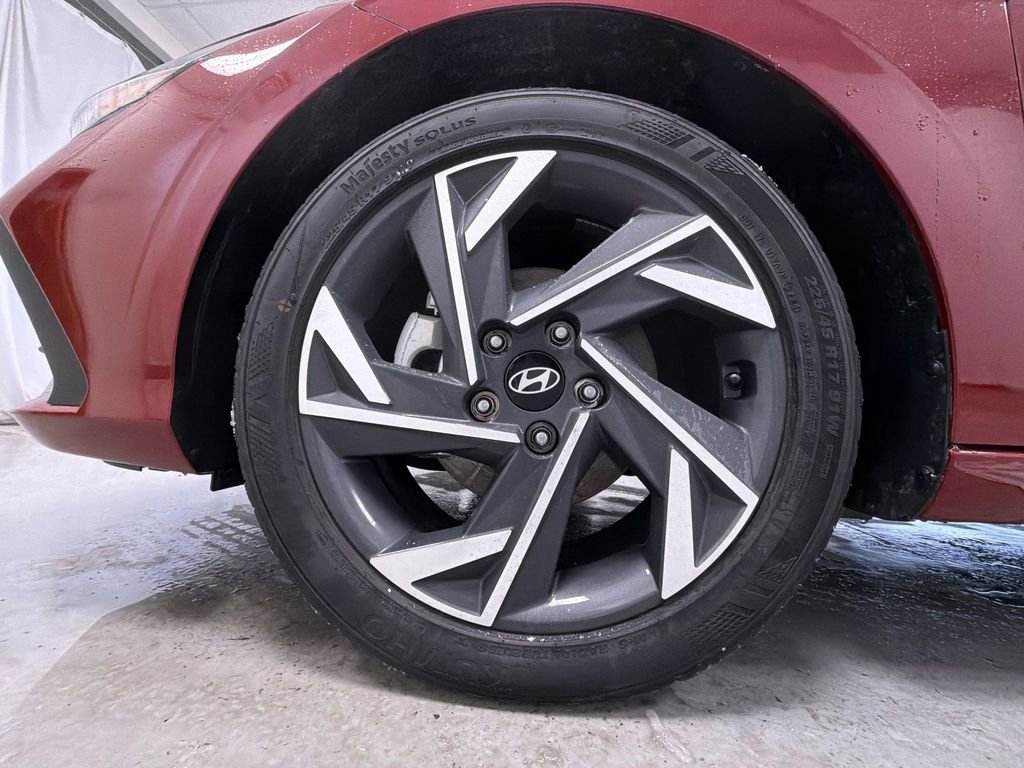 Used 2025 Hyundai Elantra Sport w/ Cargo Package image 14