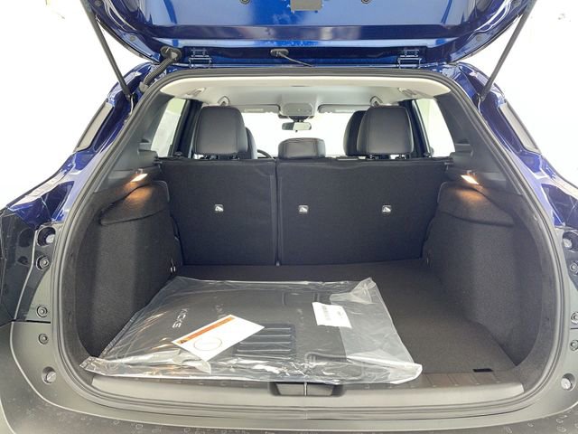 New 2026 Nissan Kicks SR w/ Cold Weather Package image 15