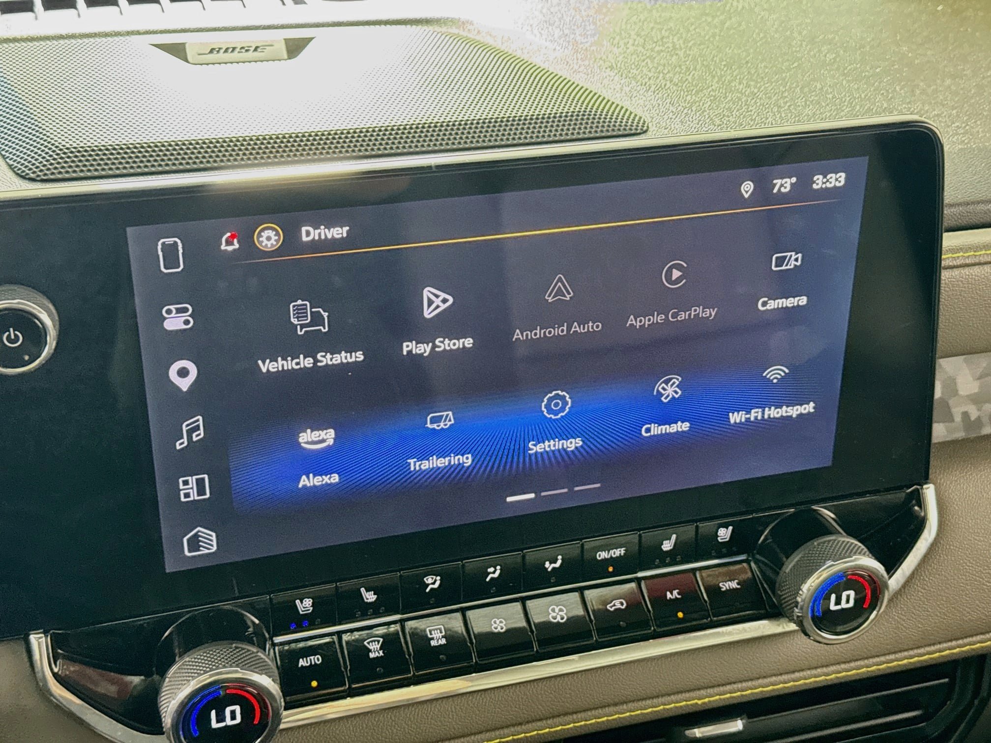 Used 2025 Chevrolet Colorado ZR2 w/ Technology Package AWD/4WD image 19