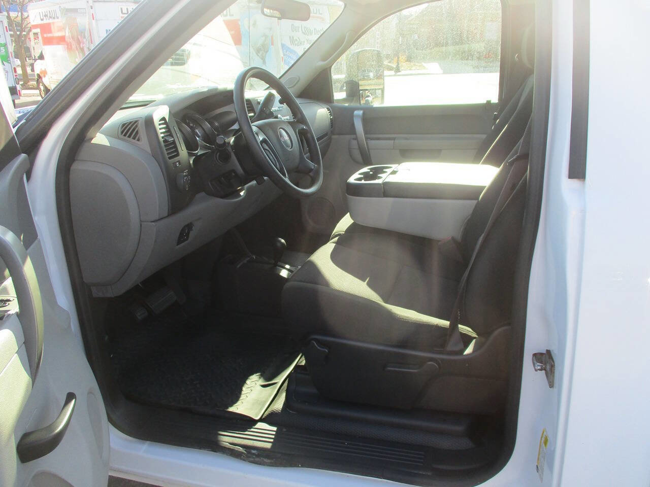 Used 2012 GMC Sierra 2500 W/T w/ Snow Plow Prep Package image 11