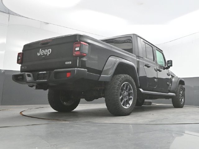 Used 2020 Jeep Gladiator Overland AWD/4WD image 47
