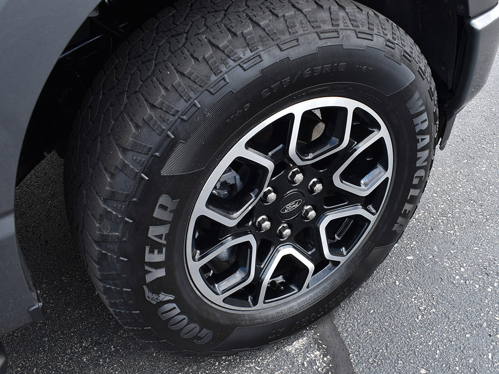 Used 2023 Ford F150 XLT w/ Equipment Group 302A High AWD/4WD image 9
