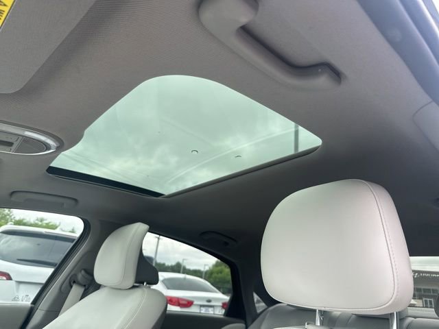 Used 2023 Hyundai Ioniq 6 Limited RWD image 9