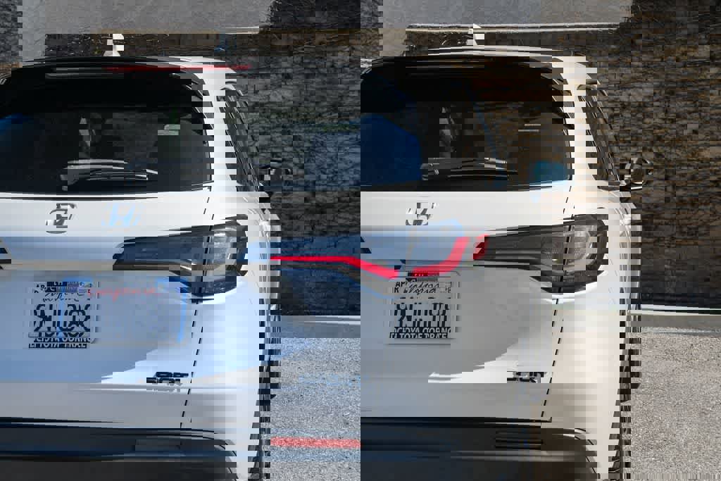 Used 2023 Honda HR-V Sport image 6