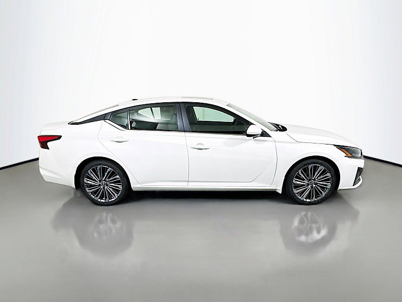 New 2026 Nissan Altima 2.5 SV w/ SV Premium Package image 8