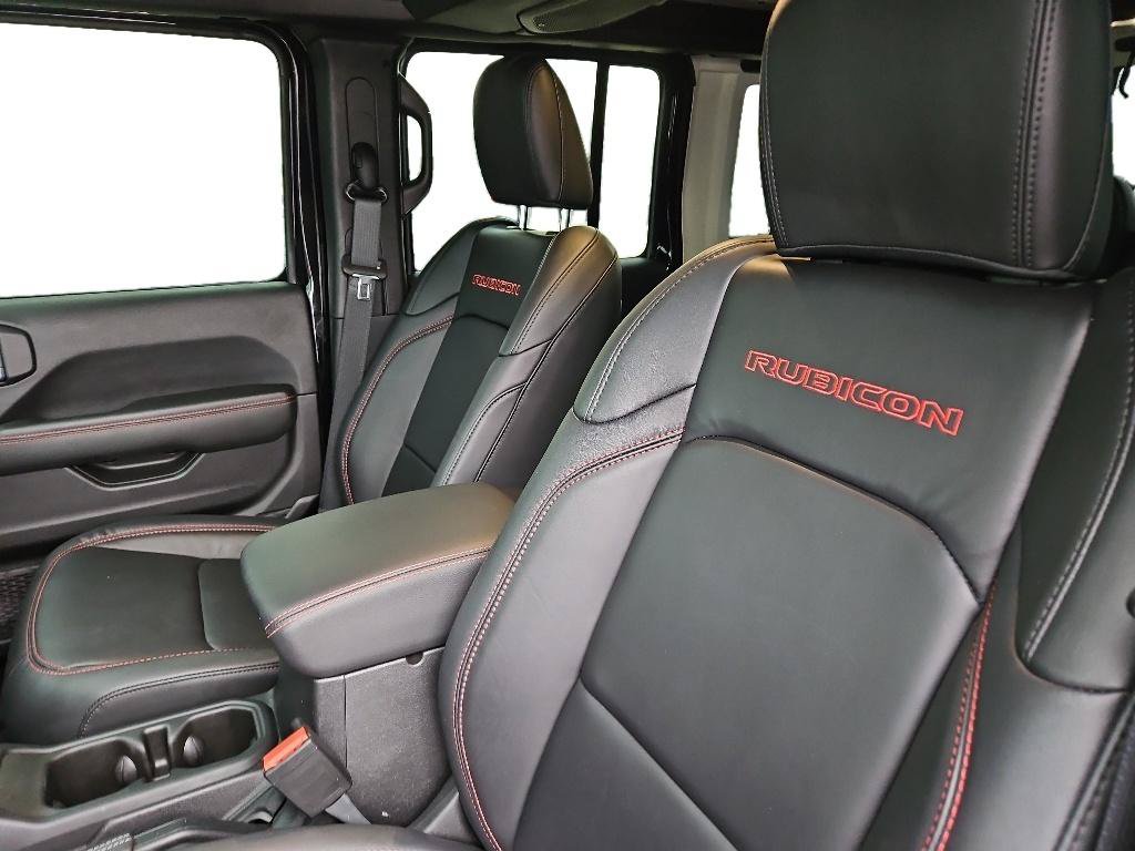 Used 2025 Jeep Wrangler Unlimited Rubicon AWD/4WD image 7
